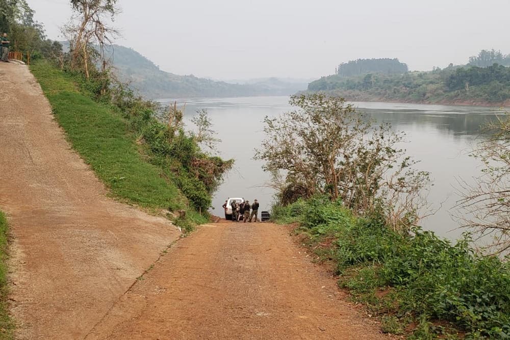 Ibama multa donos de portos clandestinos no Rio Uruguai