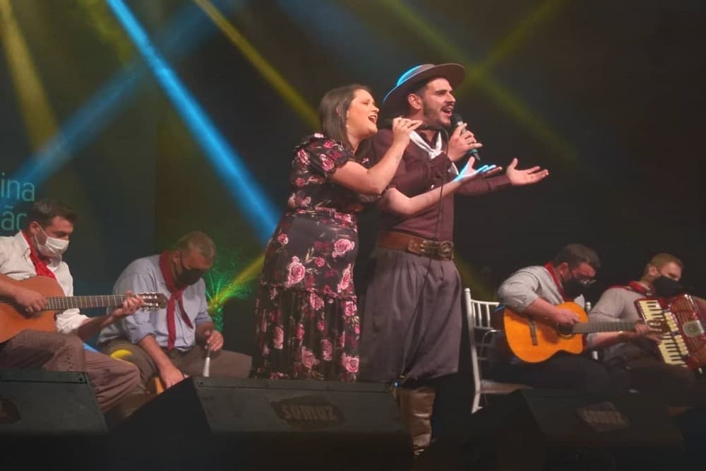 Santo Augusto estará na final do Canto de Luz de Ijuí com duas músicas