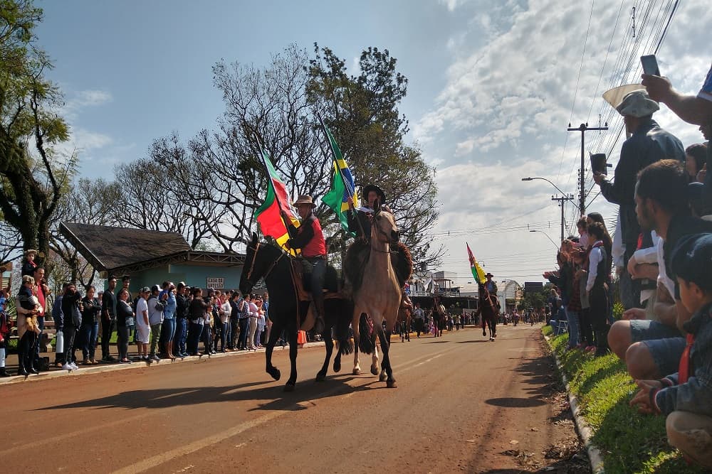 Comitiva Fandangueira com João Luiz Corrêa na Semana Farroupilha de Santo Augusto