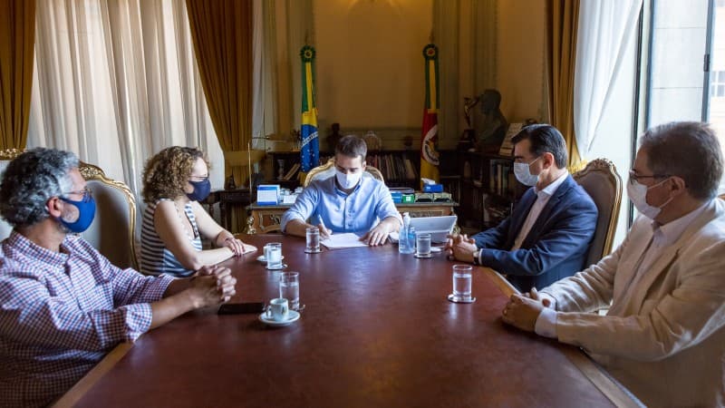 Governo regulamenta lei que proíbe queima e soltura de fogos de artifícios com ruído