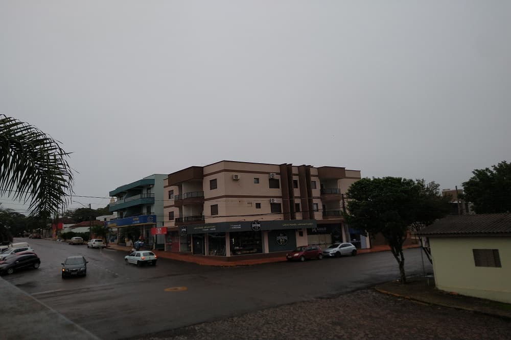 Avanço de frente fria traz chuva para maior parte do Rio Grande do Sul nesta quarta-feira