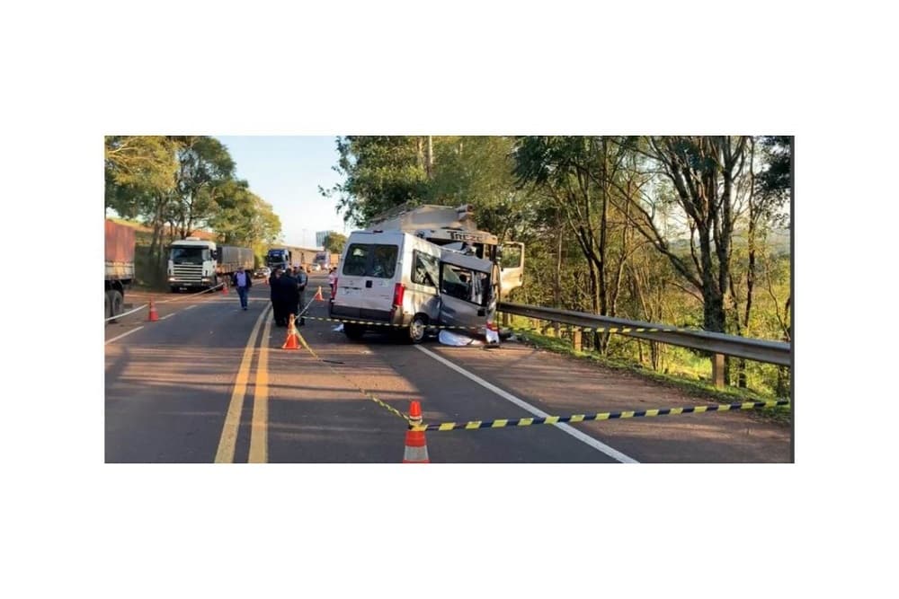 Grave acidente deixa sete mortos na BR 386