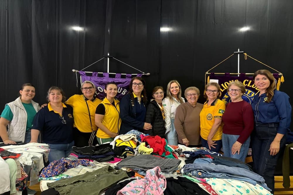 15ª Edição do Brechó do Lions Clube: roupas, calçados e acessórios a preços imperdíveis!