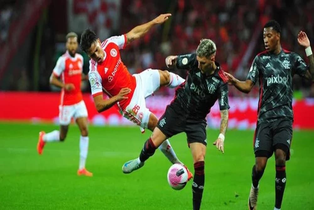 Inter e Flamengo protagonizam um dos melhores jogos do brasileirão