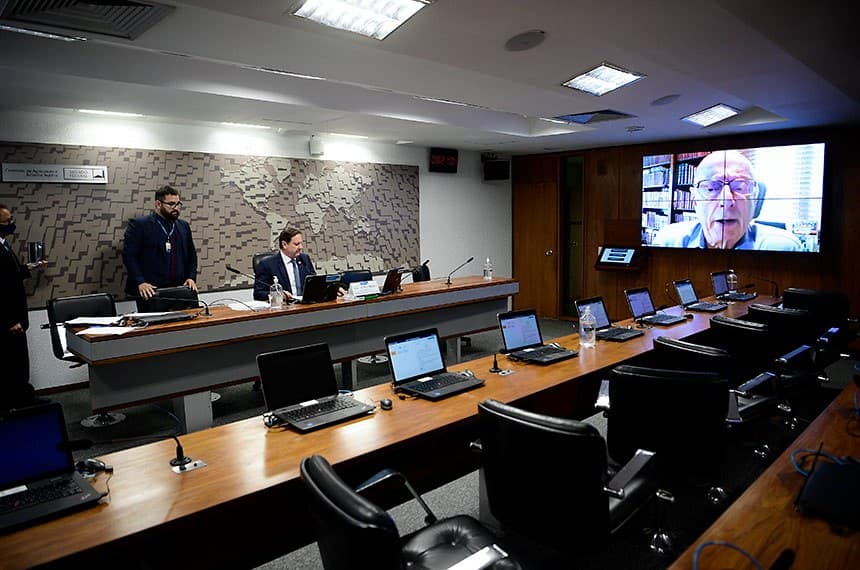 Comissão aprova PL que libera projetos de irrigação em APPs à beira de rios