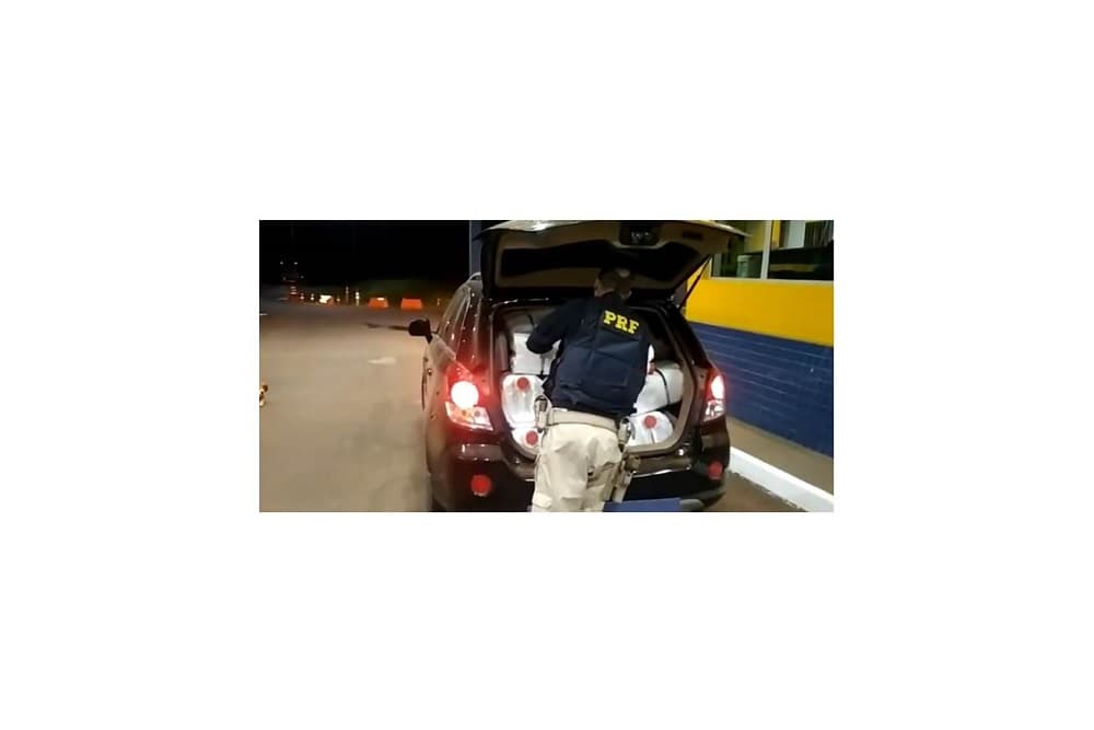 PRF prende em Ijuí contrabandista com carga de agrotóxicos proibidos no Brasil