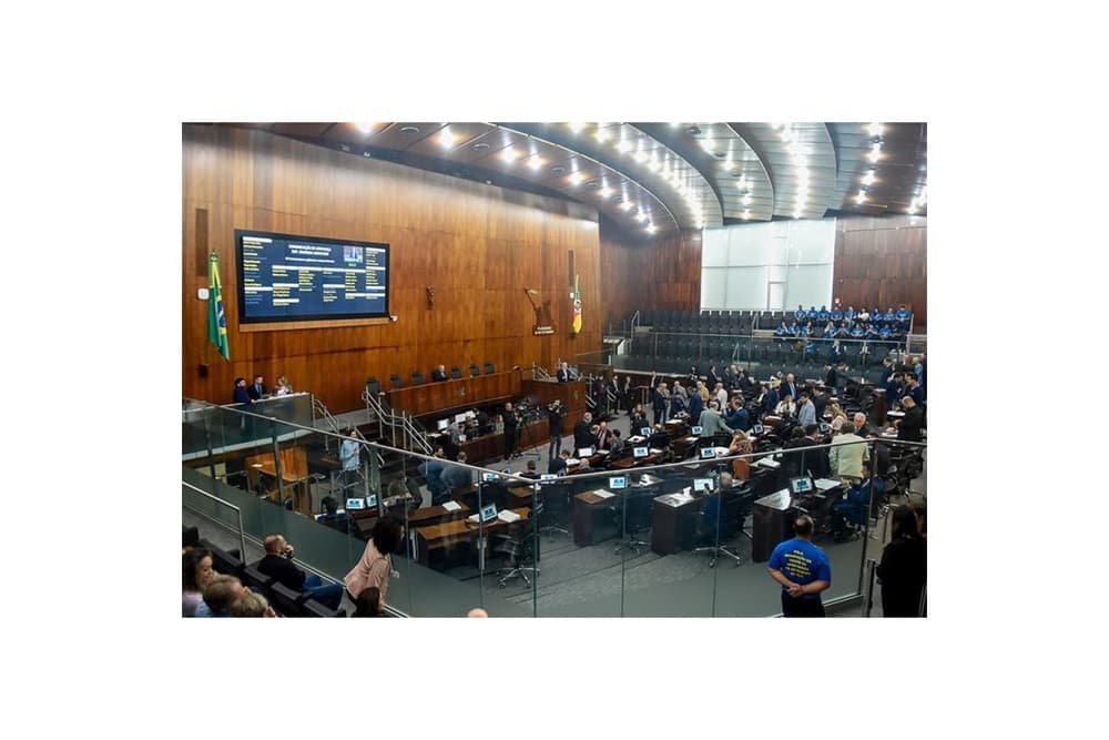 Assembleia aprova reajuste de 9% ao piso regional do RS, mas rejeita pagamento retroativo
