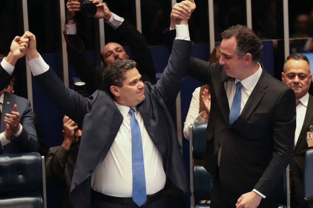 Davi Alcolumbre é eleito presidente do Senado