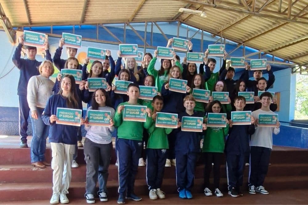 Alunos de Santo Augusto são premiados no Simulado Saeb 2025