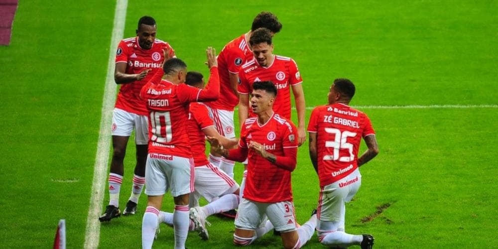 Inter atropela o Olimpia com goleada de 6 a 1 na reestreia de Taison