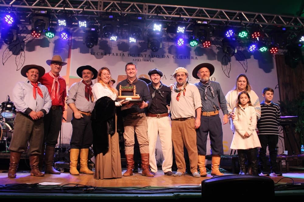 Tchê Tuco classifica música para a 42° Coxilha Nativista