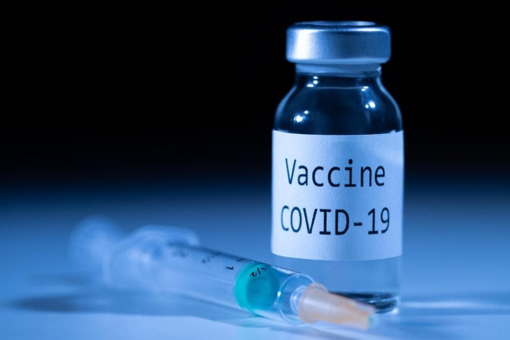 Vacina de Oxford contra Covid-19 tem eficácia de até 90%, diz laboratório