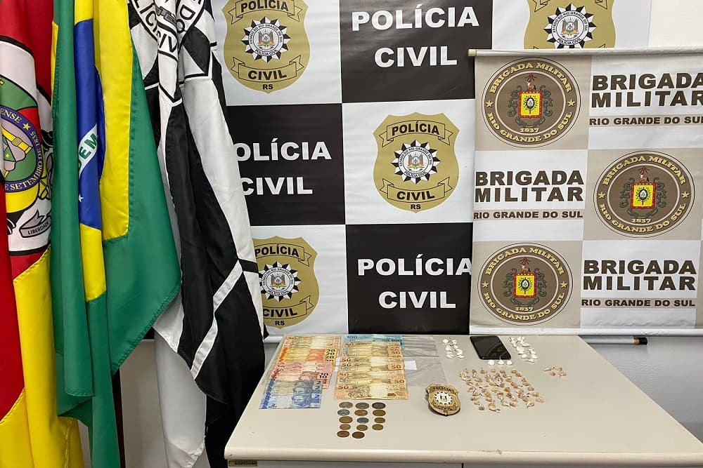 Polícia Civil de Santo Augusto prende dois homens e uma mulher pro tráfico de drogas