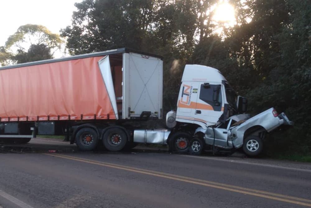 Motorista morre preso às ferragens na ERS-223, em Tapera