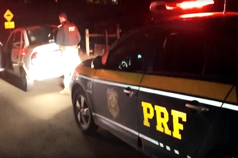 PRF apreende cocaína, maconha e crack em Sarandi