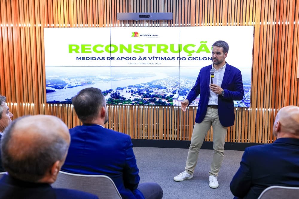 Leite anuncia alívio em impostos para empresas, verba para saúde e apoio aos municípios atingidos por temporais no RS