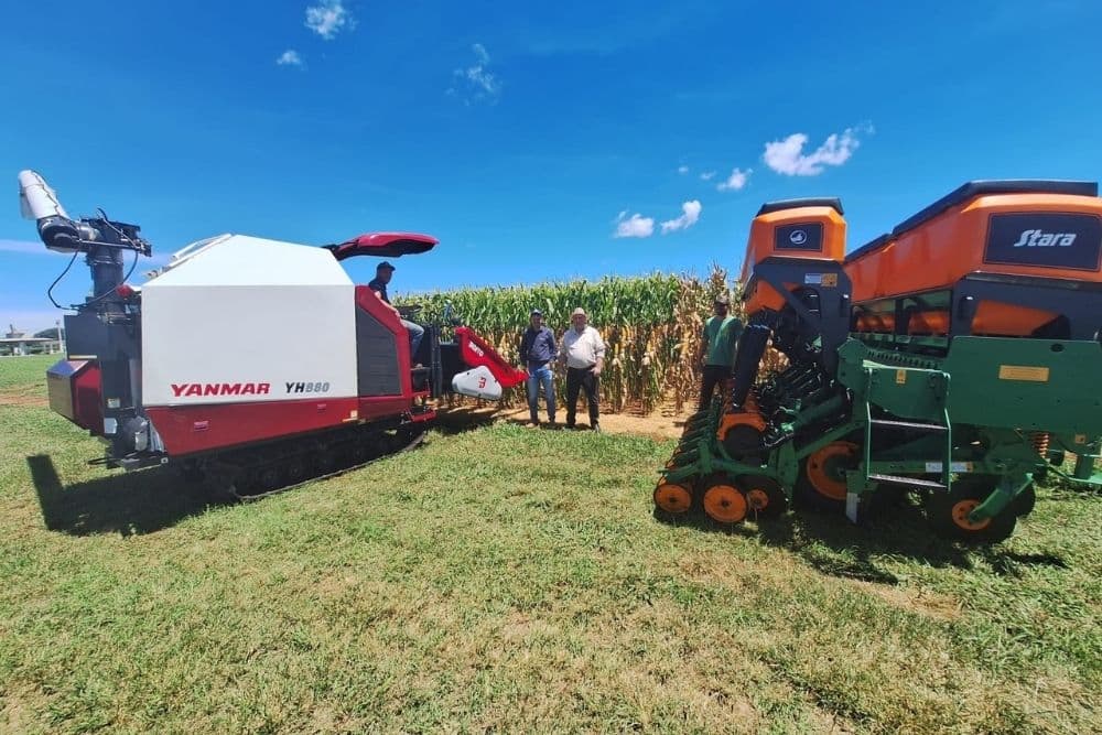 Presidente da Cotricampo entrega novos equipamentos para qualificar trabalho do Campo Experimental