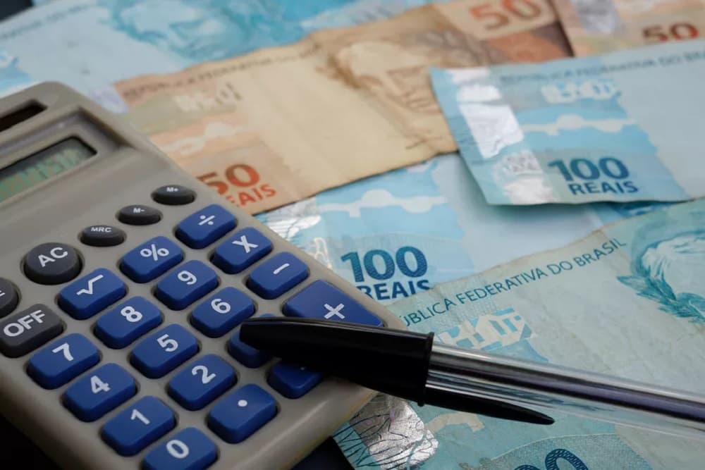 Governo do Estado encaminha proposta de reajuste do salário mínimo regional