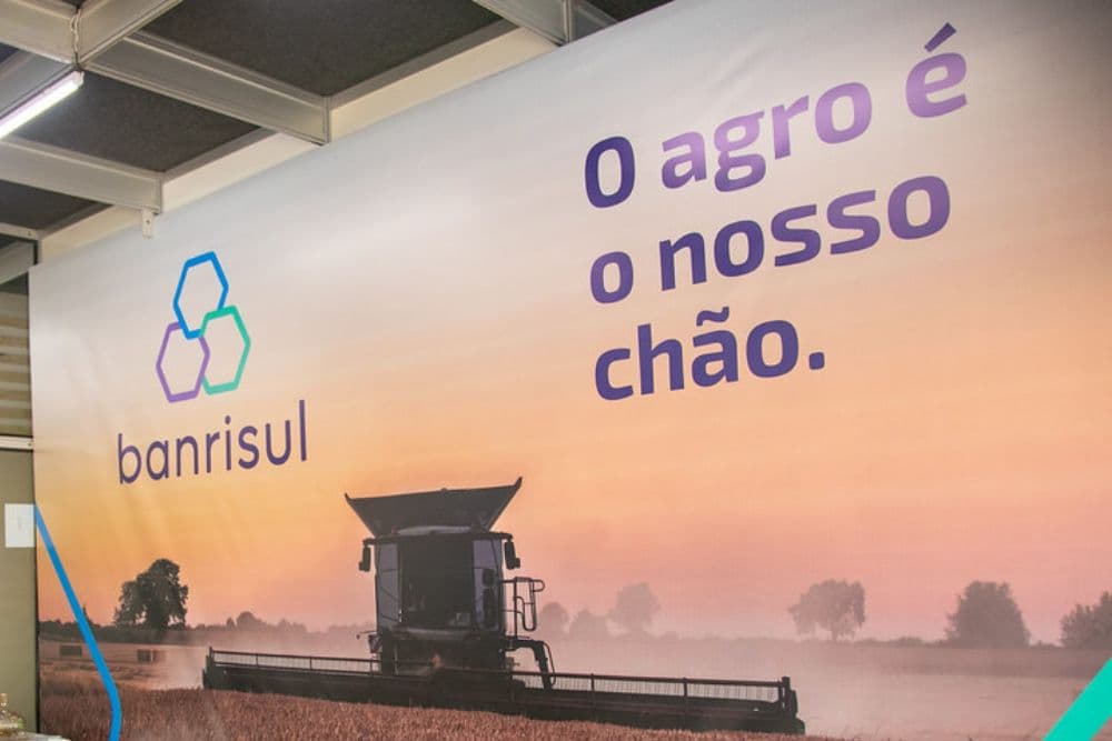 Banrisul anuncia suspensão da negativação de produtores rurais por 90 dias