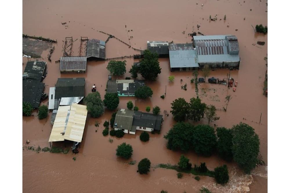 Número de mortes sobe para 27 em decorrência da chuva no RS