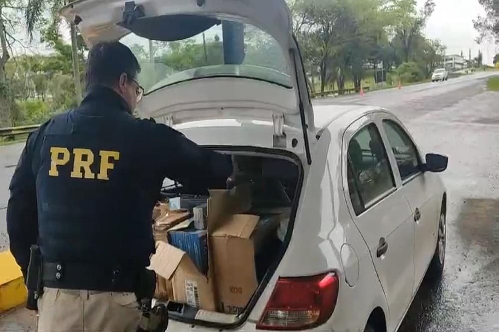 PRF prende contrabandista de cigarros em Cruz Alta