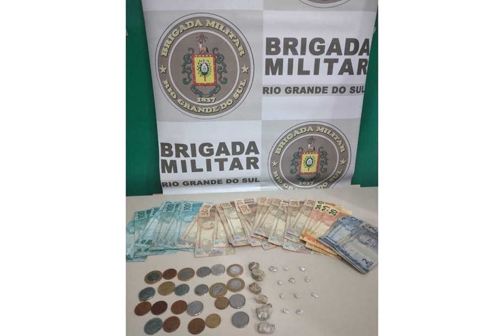 Mãe e filho são presos por tráfico de drogas em Três Passos