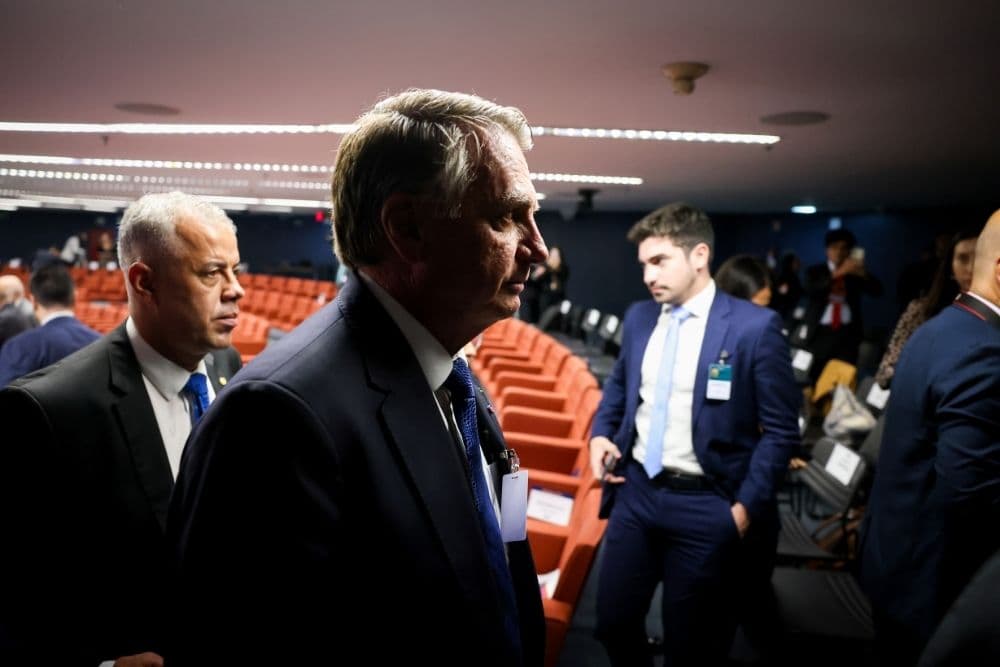 Primeira Turma mantém por unanimidade a prisão preventiva de Bolsonaro