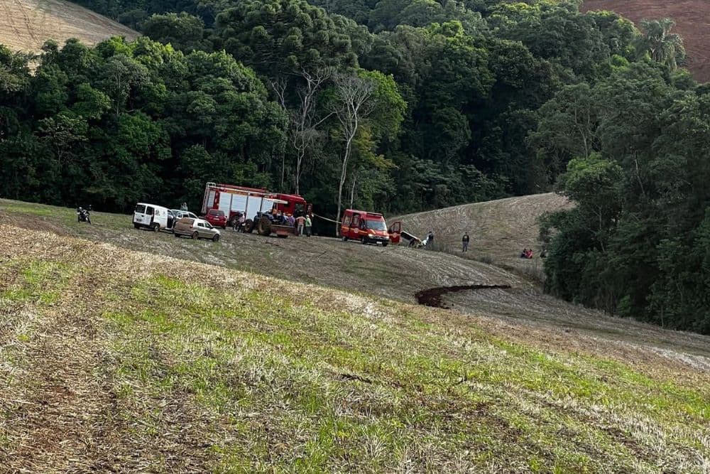 Criança morre após ser atingida por máquina agrícola em Floriano Peixoto