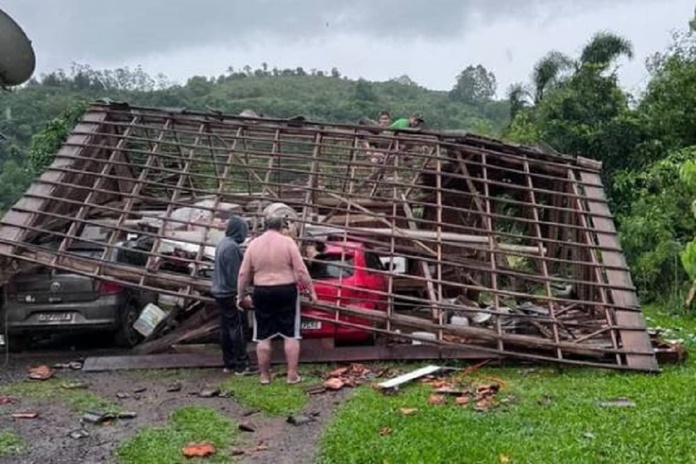 Temporais deixam estragos em diversas regiões no estado