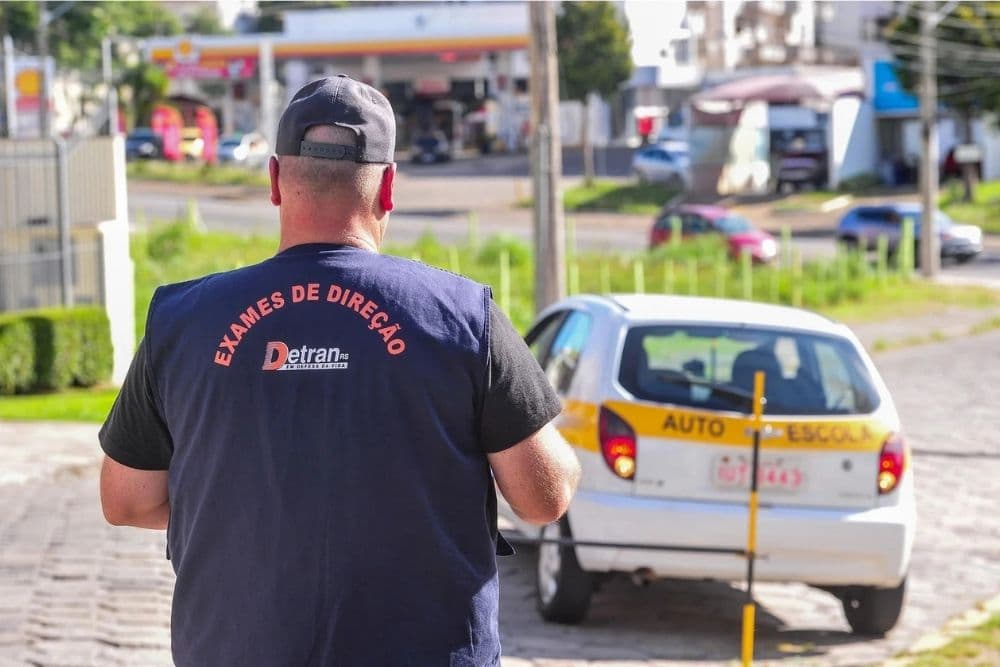 Prova prática da CNH terá aumento no limite de pontos; entenda como vai funcionar no RS