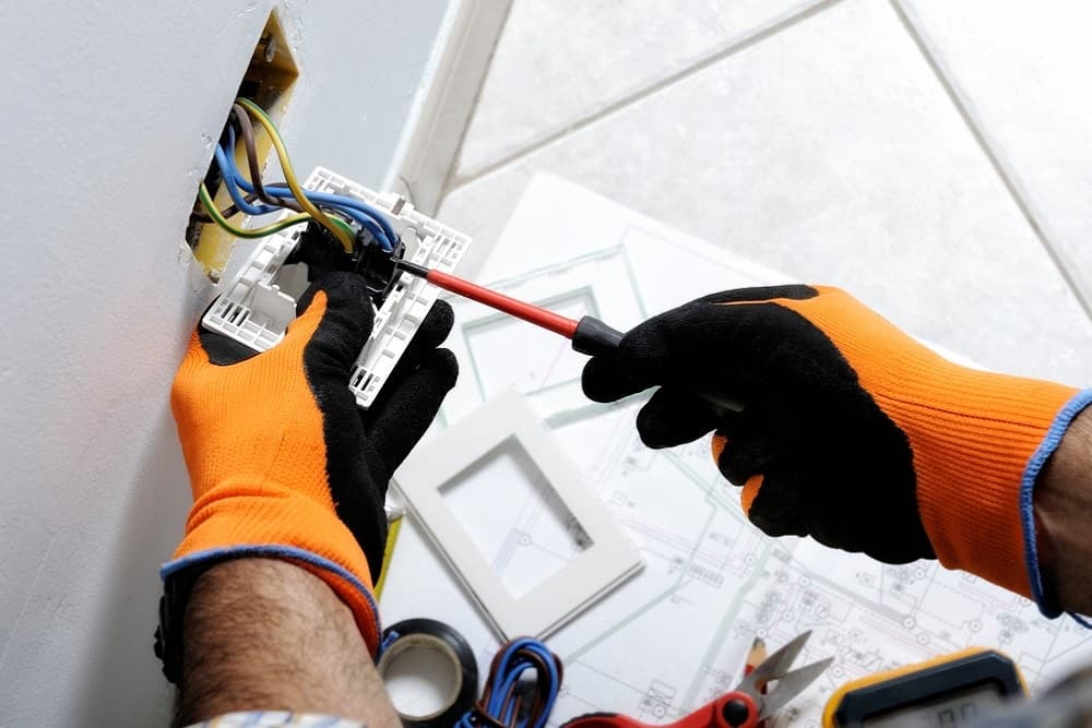 Oportunidade| Curso gratuito de eletricista