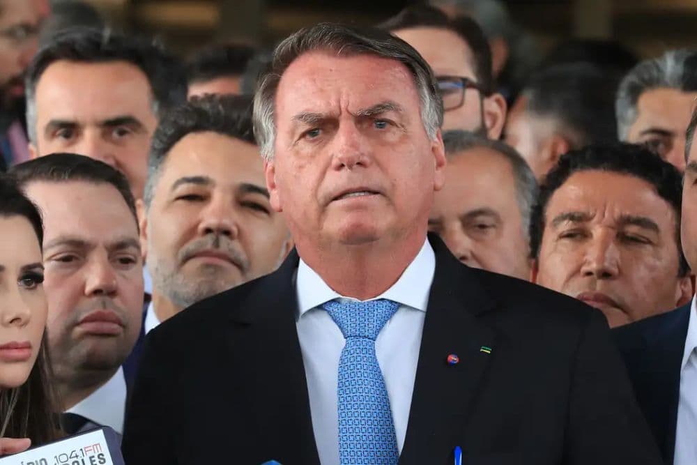 STF inicia julgamento de Bolsonaro e mais sete aliados
