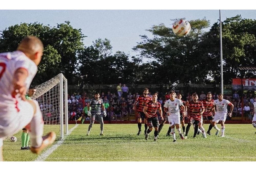 Alegando “interferência” de Pablo Bueno, técnico do União-FW pede demissão no intervalo de jogo da Série A-2