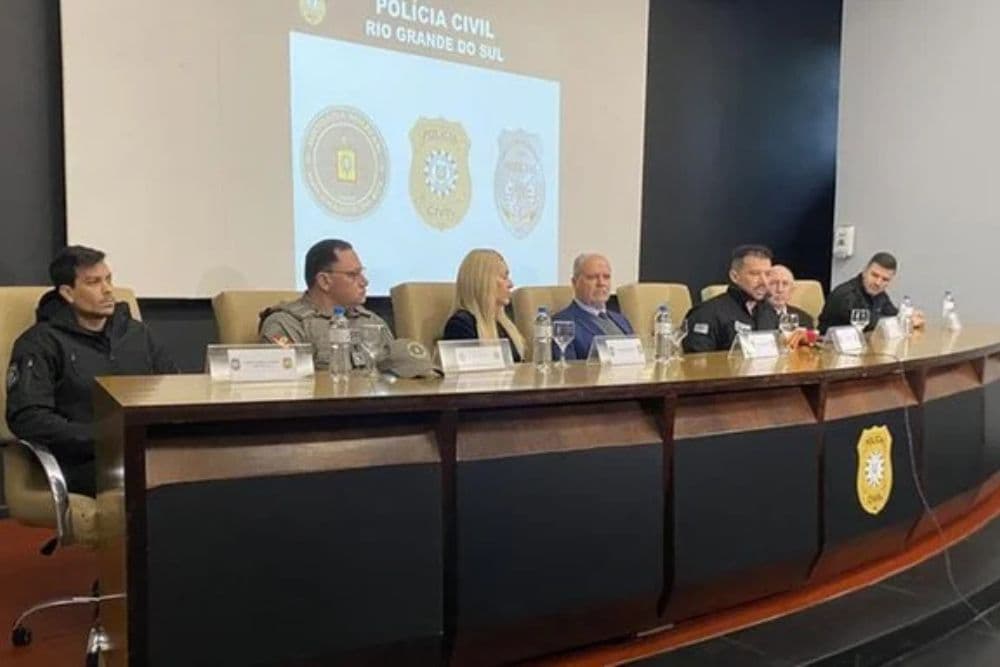 Preso suspeito de esquartejar mulher e deixar corpo dentro de mala em Porto Alegre