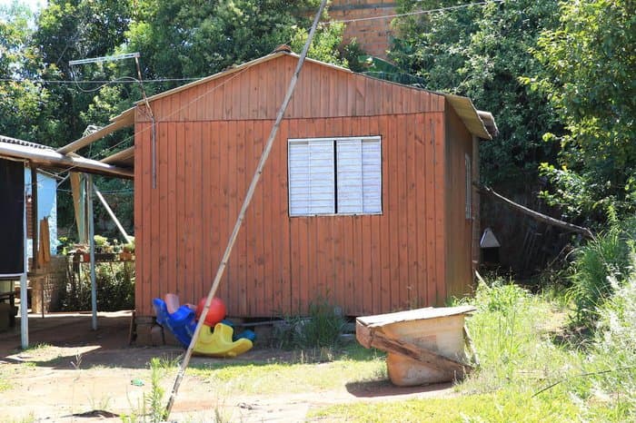 Crianças encontradas mortas dentro de casa em Alvorada serão sepultadas nesta quinta-feira