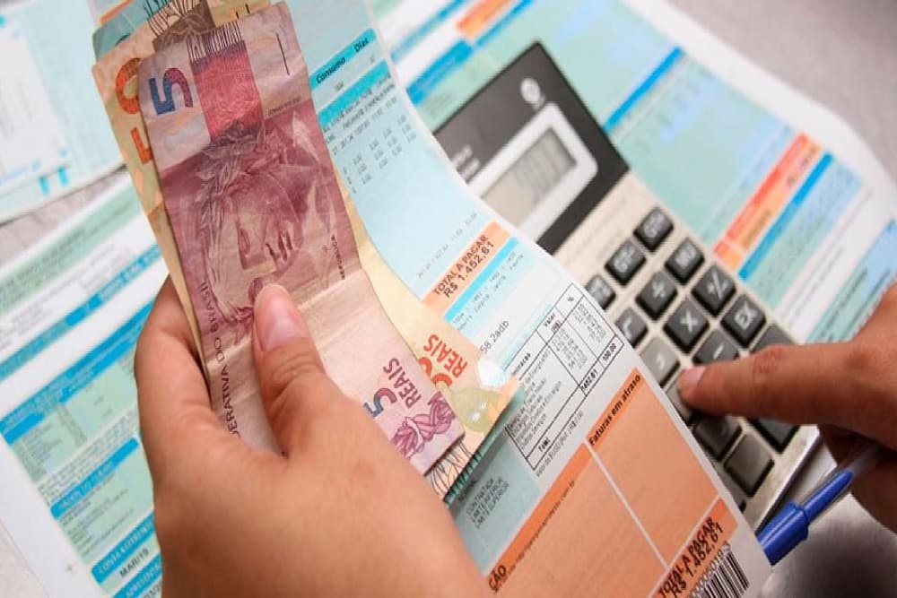 Conta de luz fica sem cobrança extra em outubro