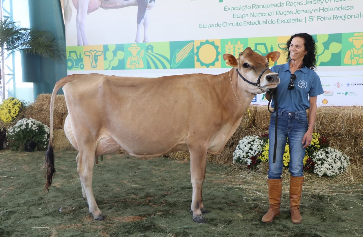 Recorde nacional no Concurso Leiteiro é alcançado durante a ExpoAgro Cotricampo