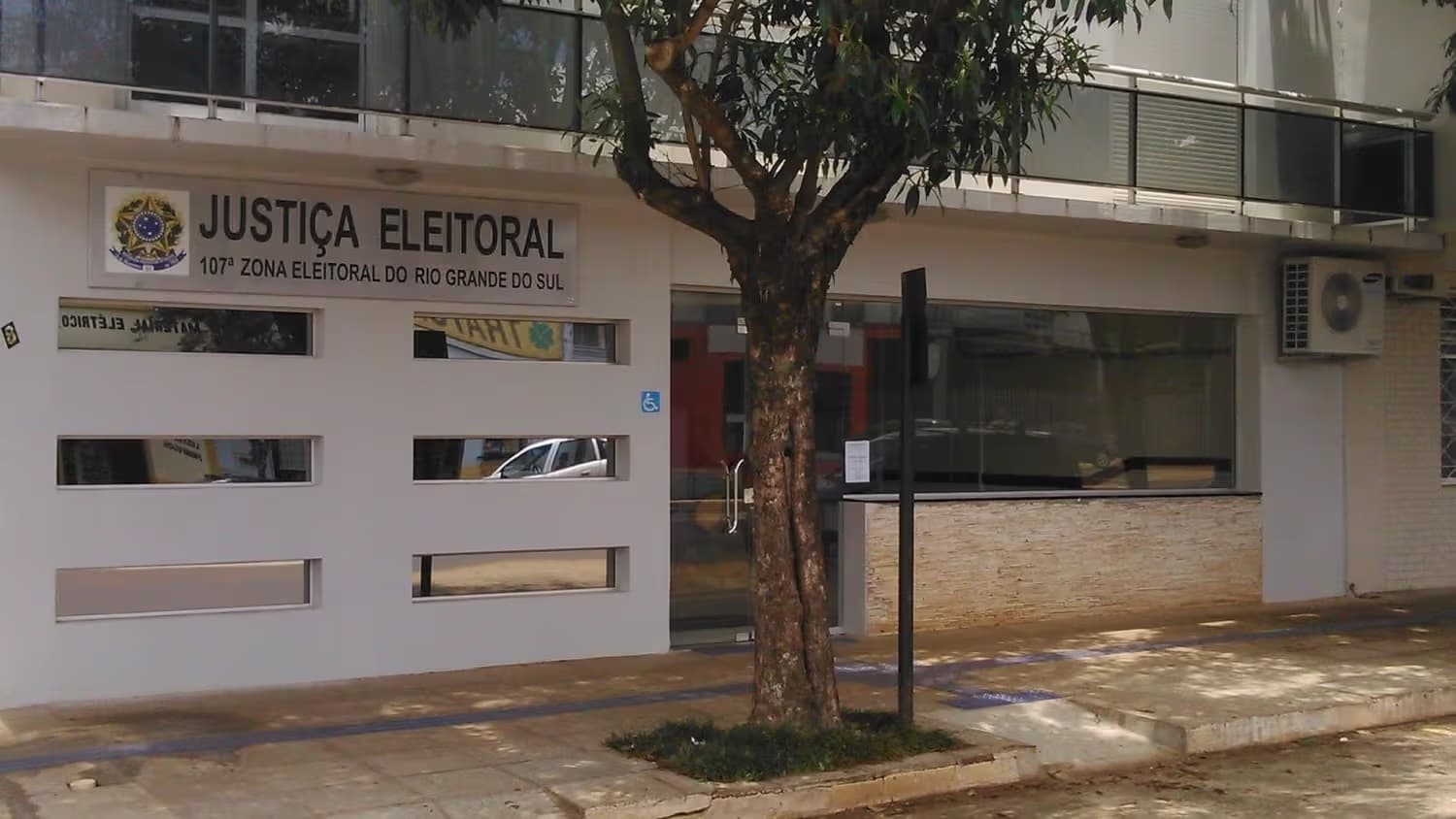 107ª Zona Eleitoral informa mudança em local de votação e novo edital de substituição de mesários em Santo Augusto