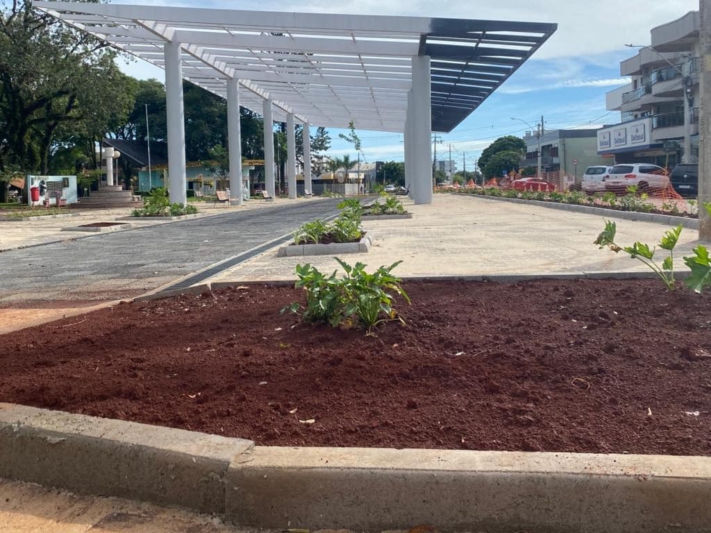 Prefeita projeta entrega parcial da Rua Coberta até o fim de abril